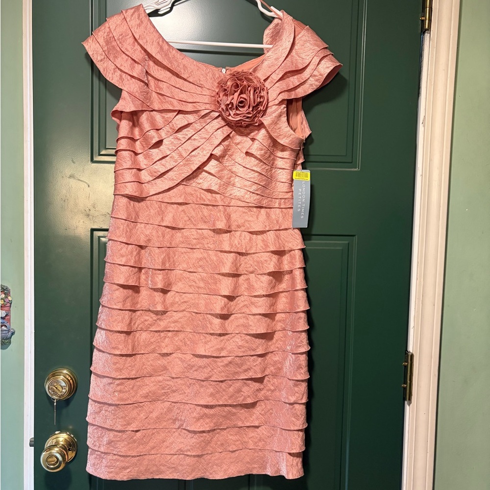 Elegant Pink Layered Dress with Floral Accent